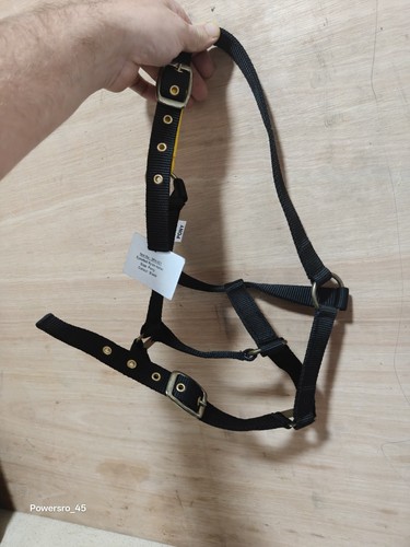 Eyelet nylon halter head - /,
